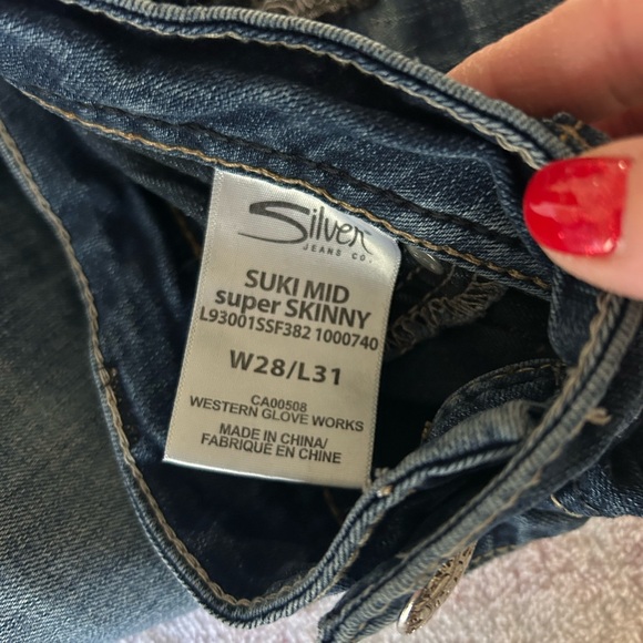Silver Jeans Co. SUKI Mid Super Skinny Jeans - Picture 5 of 6